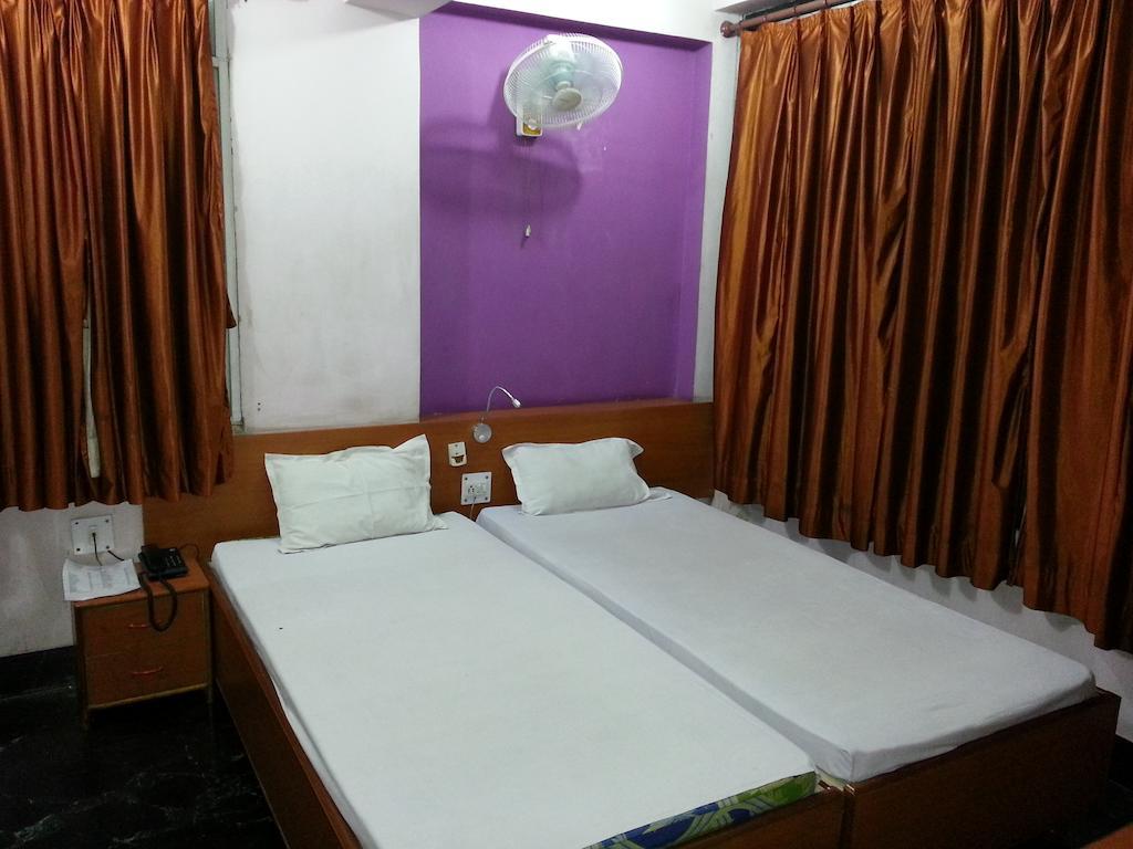 Hotel Marina Inn Dhanbād Room photo